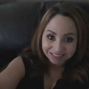 Meet your Posher, Evelyn